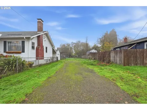 8420 N Smith Street Portland OR 97203