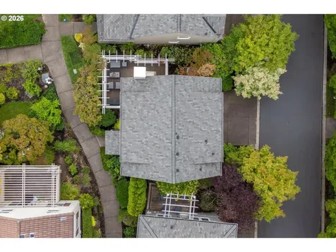 2314 NW Edgewood Place Portland OR 97229