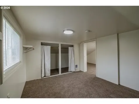 805/815 4th Avenue Sweet Home OR 97386