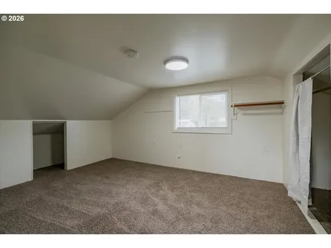 805/815 4th Avenue Sweet Home OR 97386