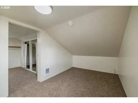 805/815 4th Avenue Sweet Home OR 97386