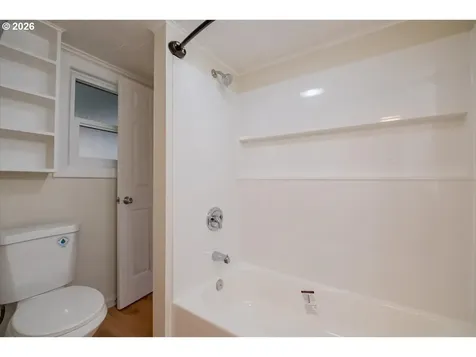 805/815 4th Avenue Sweet Home OR 97386
