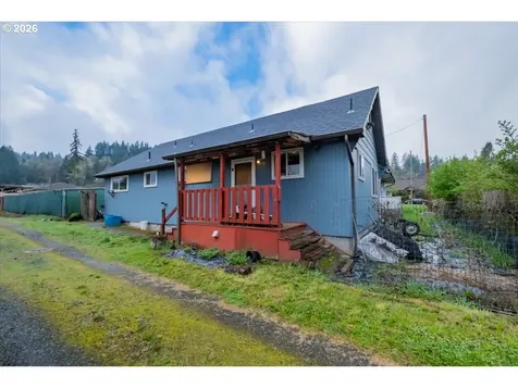 805/815 4th Avenue Sweet Home OR 97386