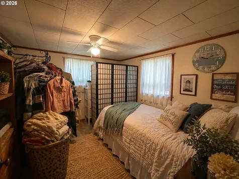 1107 Jasper Street Cove OR 97824