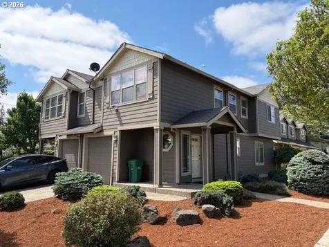 503 SE 157th Avenue Portland OR 97233
