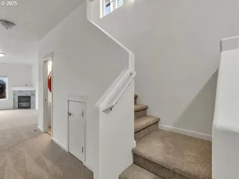 898 Morning Glory Drive Independence OR 97351