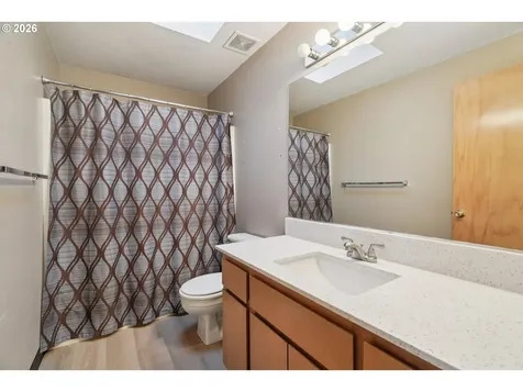 7306 SE 76th Avenue Portland OR 97206