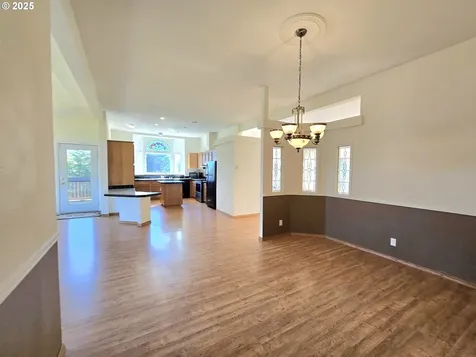 290 Bentridge Road Oakland OR 97462