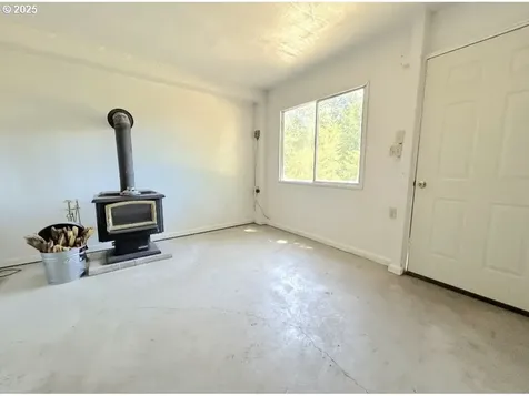 290 Bentridge Road Oakland OR 97462
