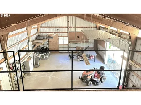 290 Bentridge Road Oakland OR 97462