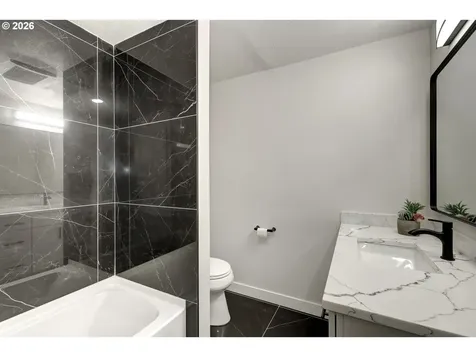 8885 SW Whitepine Lane Portland OR 97225
