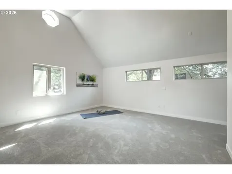 8885 SW Whitepine Lane Portland OR 97225