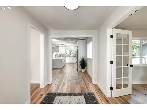 8885 SW Whitepine Lane Portland OR 97225