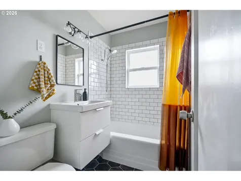 4707 NE 75th Avenue Portland OR 97218