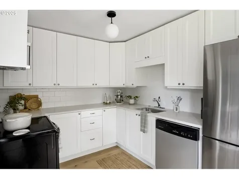 4707 NE 75th Avenue Portland OR 97218