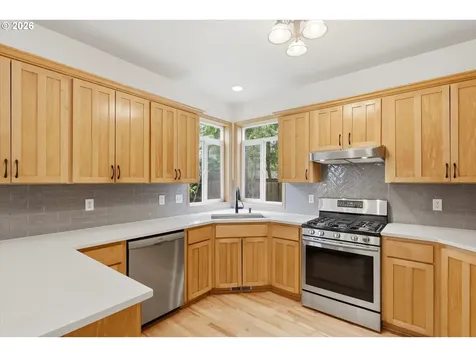 18211 NE 33rd Circle Vancouver WA 98682