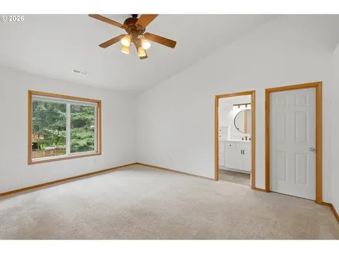 18211 NE 33rd Circle Vancouver WA 98682