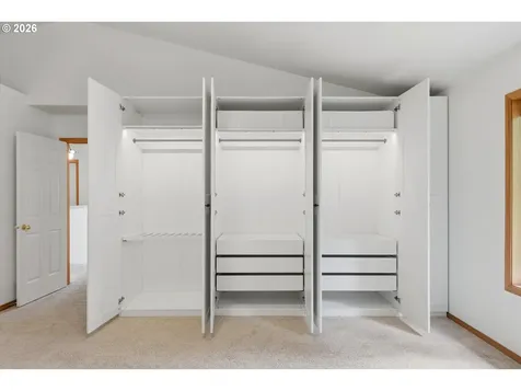 18211 NE 33rd Circle Vancouver WA 98682