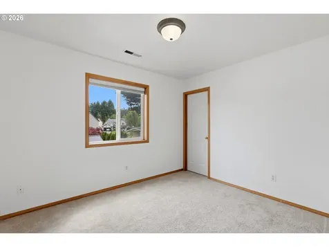 18211 NE 33rd Circle Vancouver WA 98682