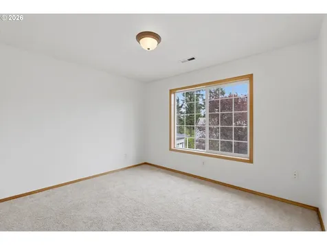 18211 NE 33rd Circle Vancouver WA 98682