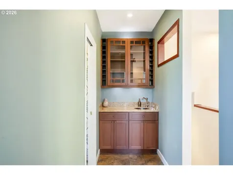 17295 Hanneman Court Gladstone OR 97027