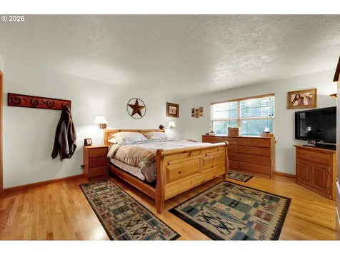 37410 Hills Creek Road Springfield OR 97478