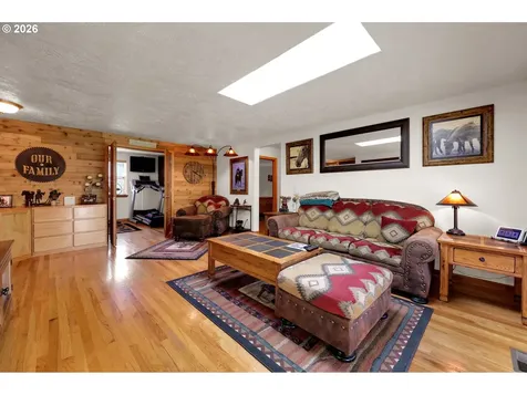 37410 Hills Creek Road Springfield OR 97478