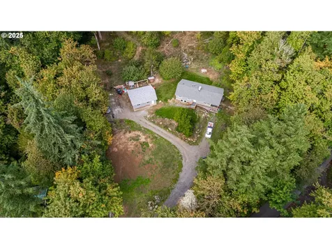 15981 S Neibur Road Oregon City OR 97045