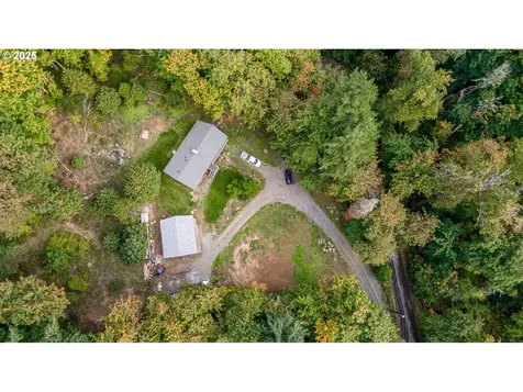 15981 S Neibur Road Oregon City OR 97045