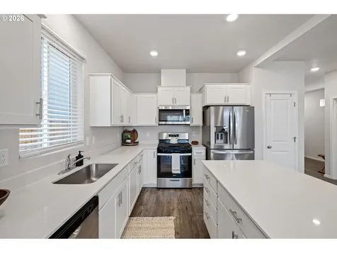 2651 Fenya Street Springfield OR 97477