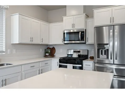 2651 Fenya Street Springfield OR 97477