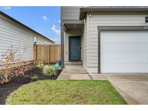 2651 Fenya Street Springfield OR 97477