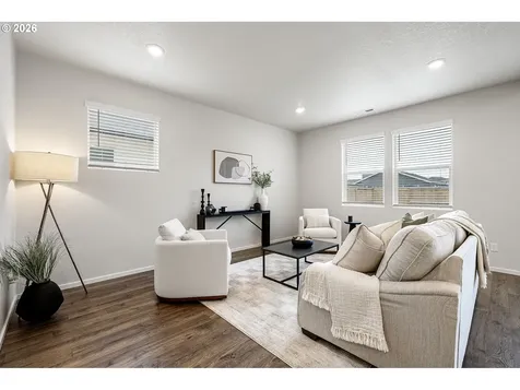 2651 Fenya Street Springfield OR 97477