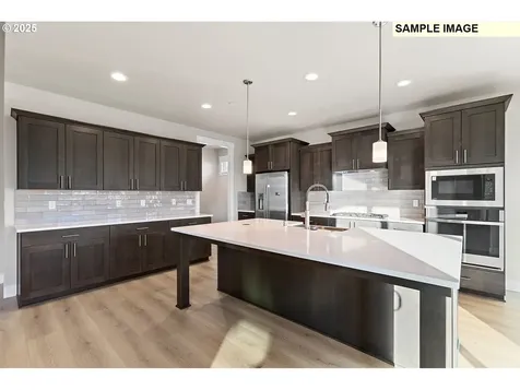 18510 NE 41st Avenue Vancouver WA 98686
