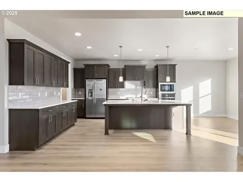 18510 NE 41st Avenue Vancouver WA 98686