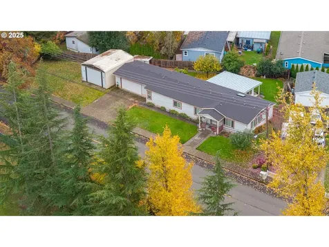 1412 NW Wallace Road Mcminnville OR 97128
