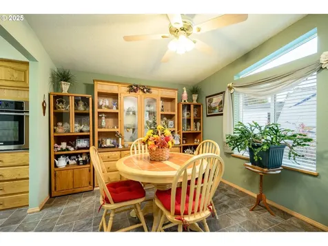 1412 NW Wallace Road Mcminnville OR 97128