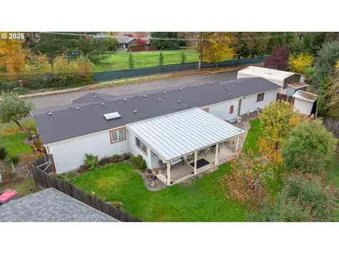 1412 NW Wallace Road Mcminnville OR 97128