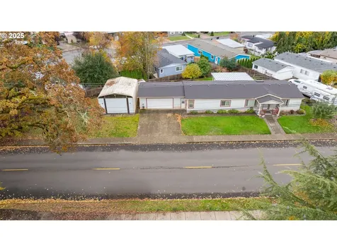 1412 NW Wallace Road Mcminnville OR 97128