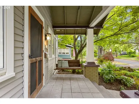 2915 NE 54th Avenue Portland OR 97213