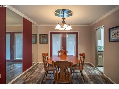 1006 Woodwillow Drive Roseburg OR 97471