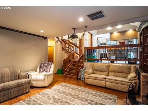1006 Woodwillow Drive Roseburg OR 97471