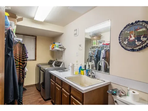 1006 Woodwillow Drive Roseburg OR 97471