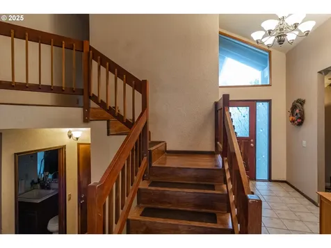 1006 Woodwillow Drive Roseburg OR 97471