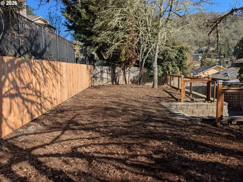 1006 Woodwillow Drive Roseburg OR 97471