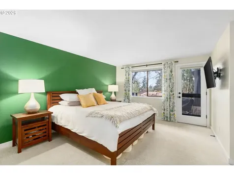 4674 SW Flower Place Portland OR 97221