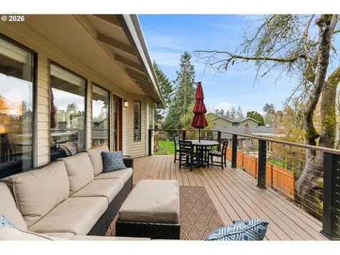 4674 SW Flower Place Portland OR 97221