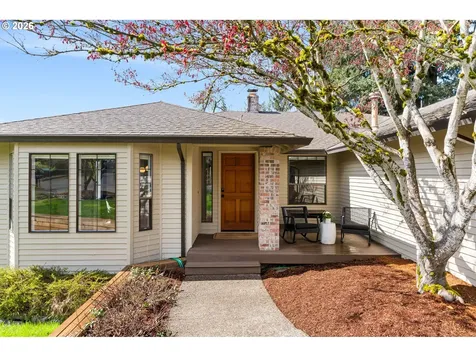 4674 SW Flower Place Portland OR 97221