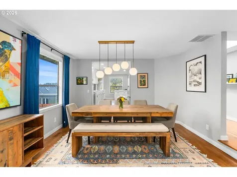 4674 SW Flower Place Portland OR 97221