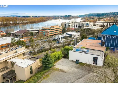 4530 S Kelly Avenue Portland OR 97239